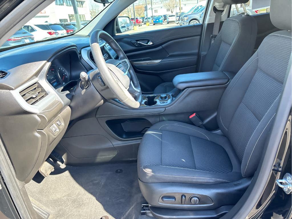 used 2023 GMC Acadia car, priced at $26,935