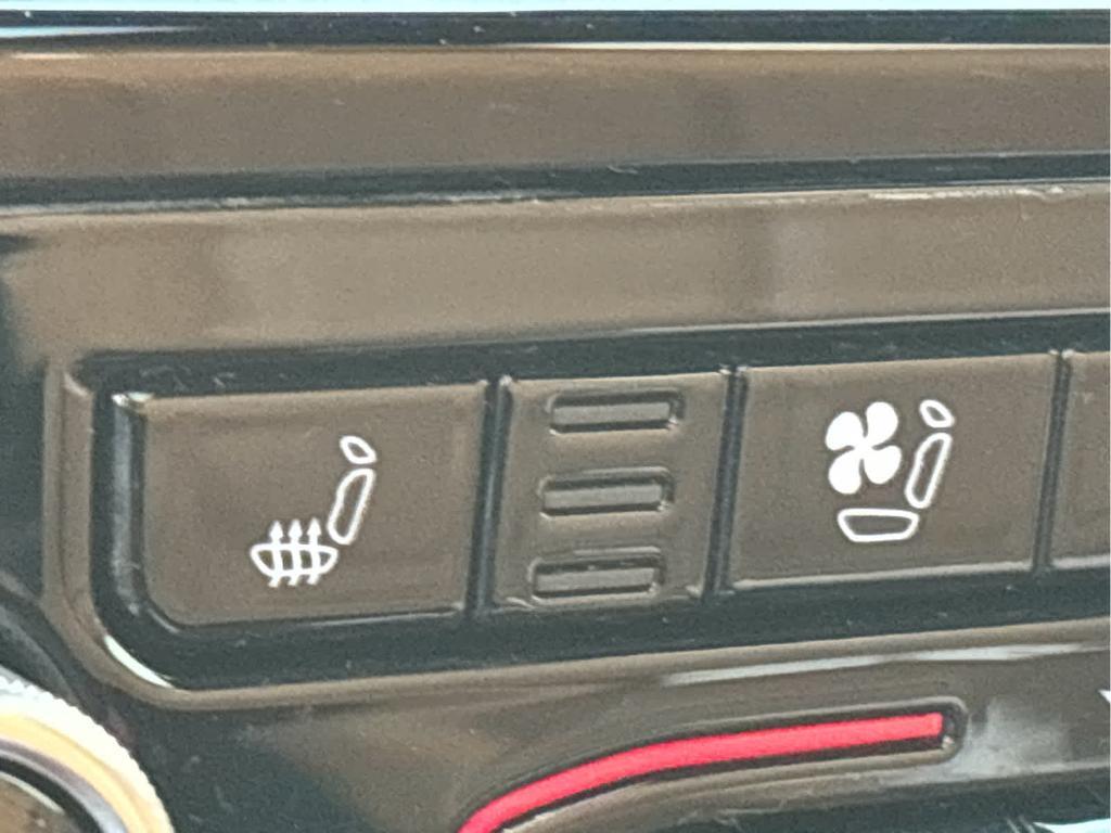 used 2021 Jeep Grand Cherokee L car, priced at $30,777