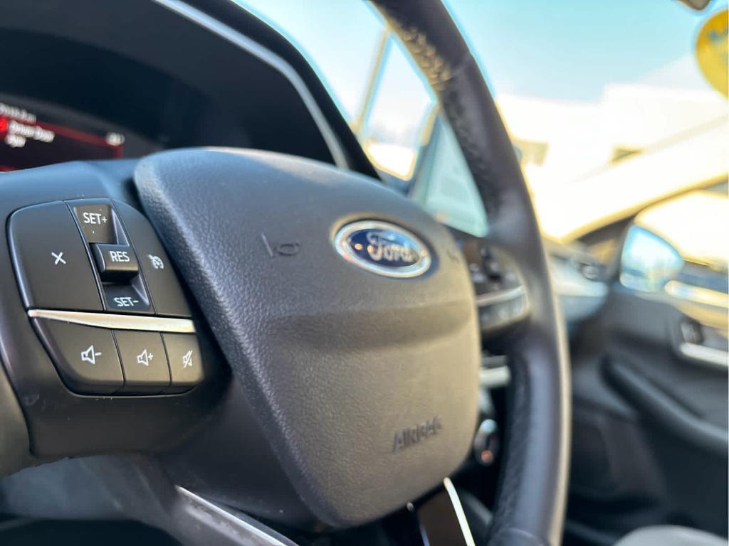 used 2022 Ford Escape car, priced at $21,250