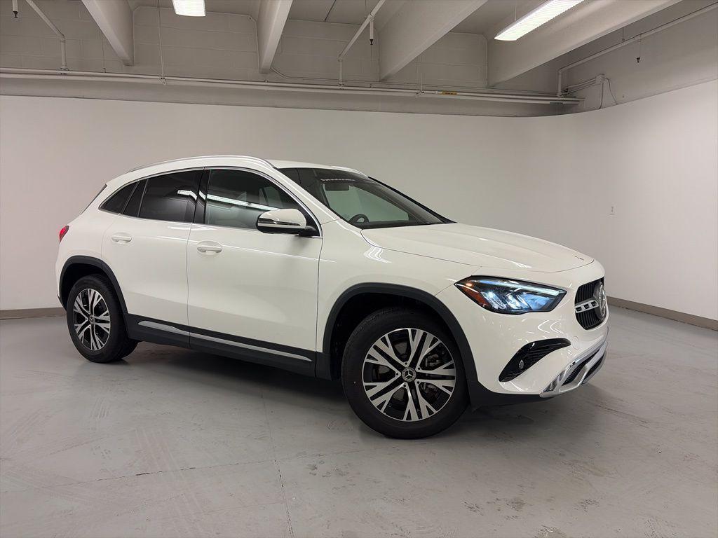 used 2025 Mercedes-Benz GLA 250 car, priced at $37,990