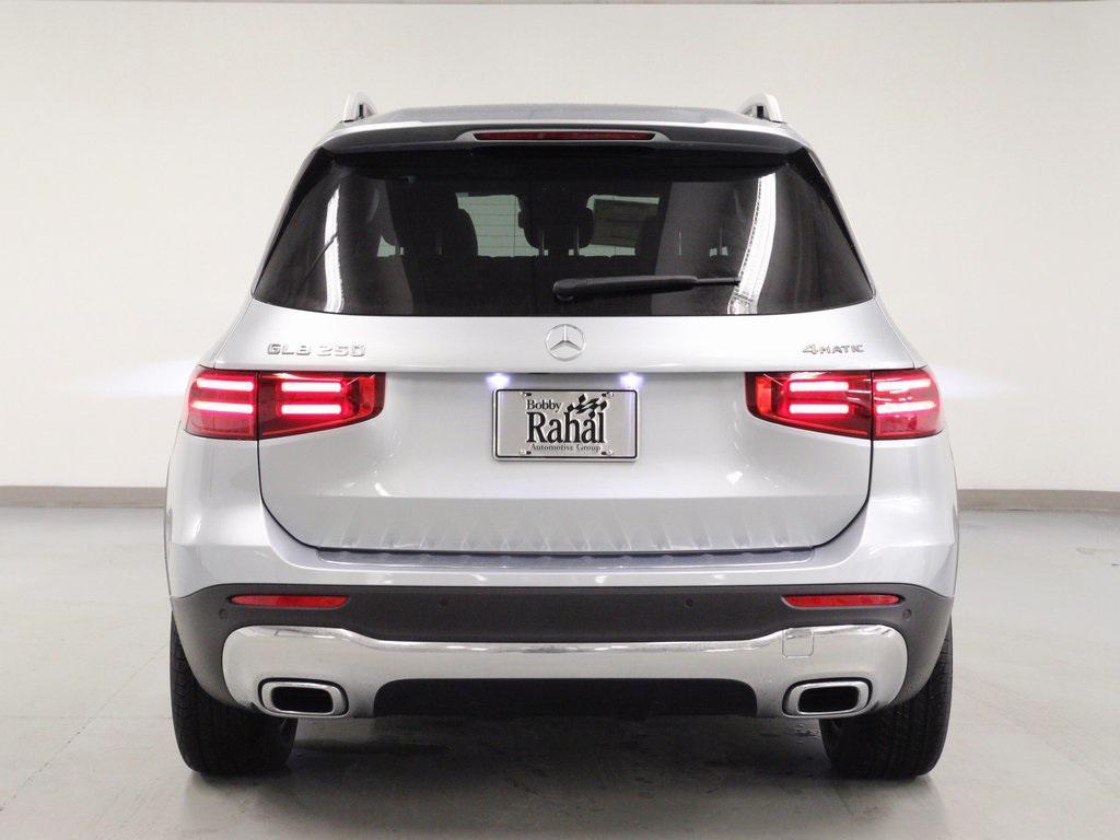 new 2026 Mercedes-Benz GLB 250 car, priced at $52,700