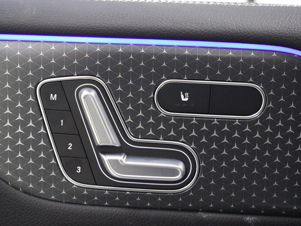 new 2026 Mercedes-Benz GLB 250 car, priced at $52,700