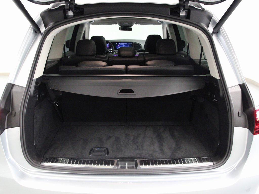 new 2026 Mercedes-Benz GLS 450 car, priced at $102,080