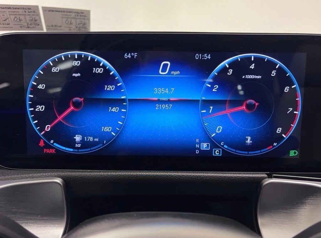 used 2022 Mercedes-Benz GLB 250 car, priced at $31,990