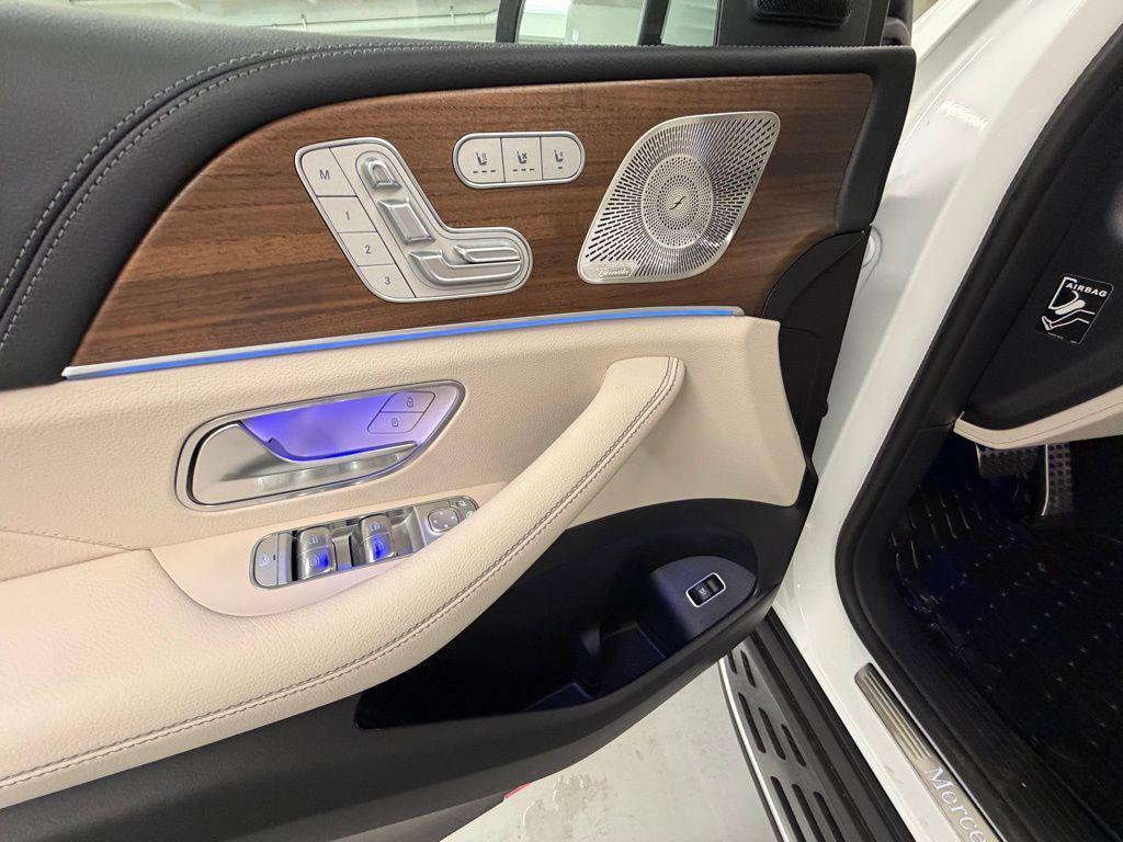 new 2026 Mercedes-Benz GLS 580 car, priced at $120,335