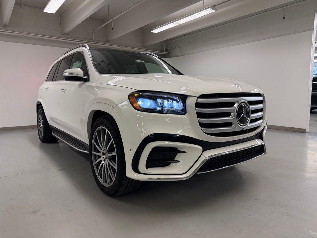 new 2026 Mercedes-Benz GLS 580 car, priced at $120,335