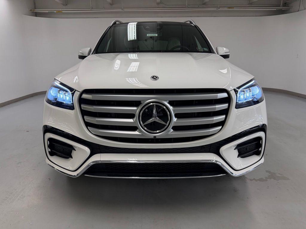 new 2026 Mercedes-Benz GLS 580 car, priced at $120,335