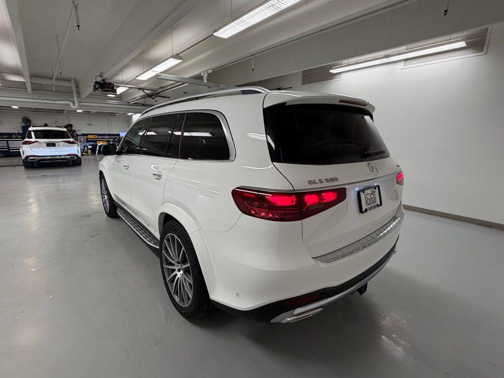new 2026 Mercedes-Benz GLS 580 car, priced at $120,335
