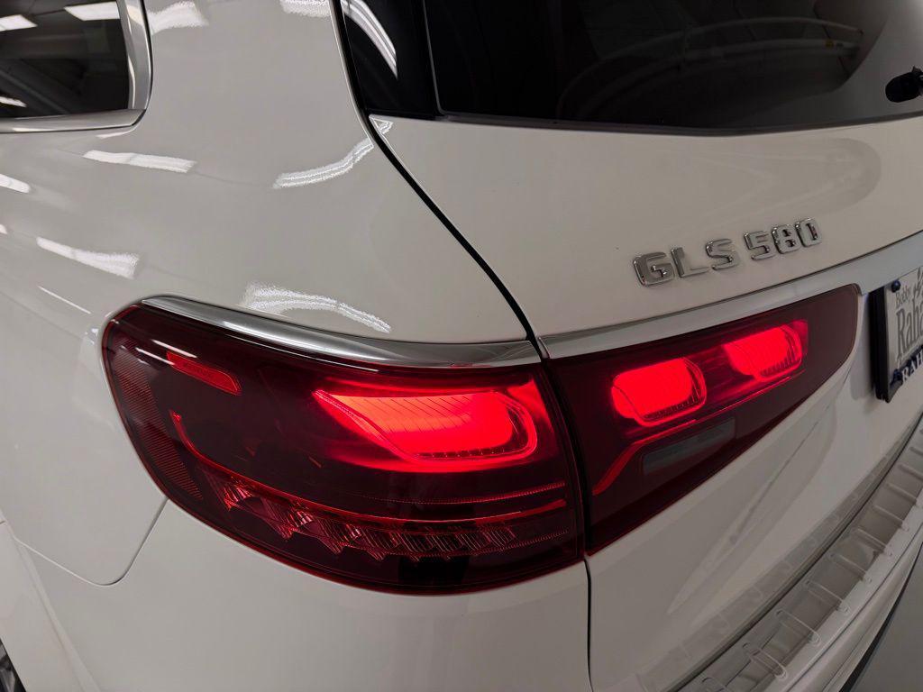 new 2026 Mercedes-Benz GLS 580 car, priced at $120,335