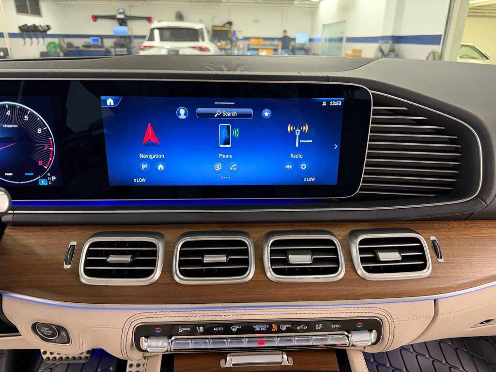 new 2026 Mercedes-Benz GLS 580 car, priced at $120,335