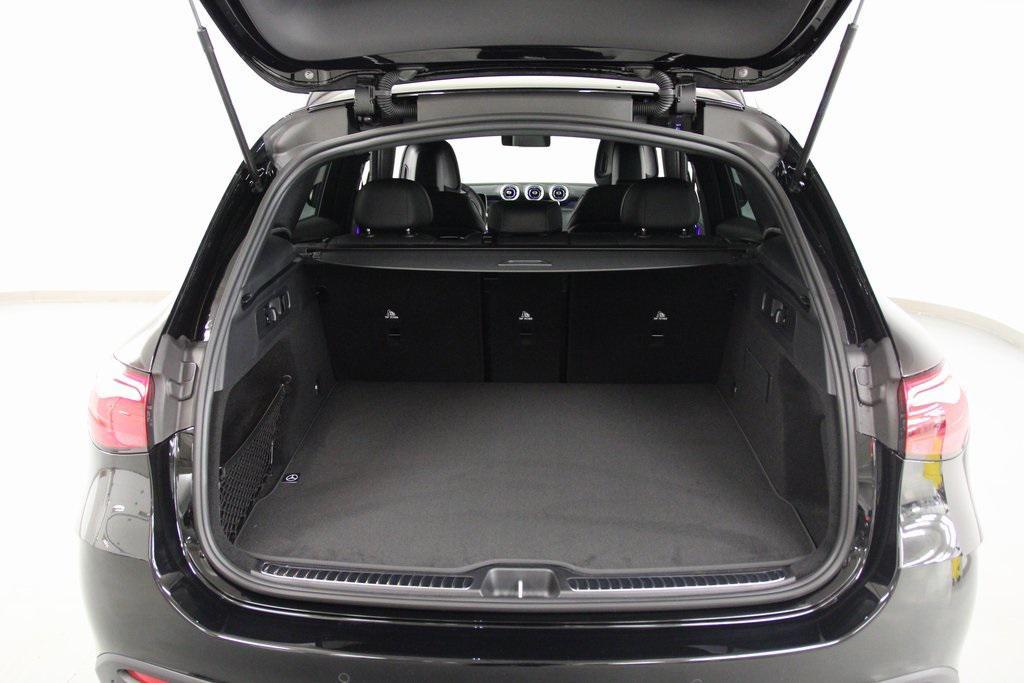 new 2026 Mercedes-Benz GLC 300 car, priced at $61,650