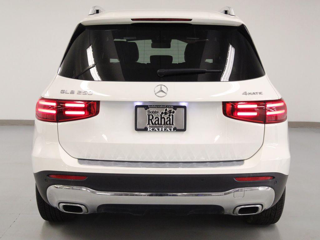 used 2025 Mercedes-Benz GLB 250 car, priced at $39,990