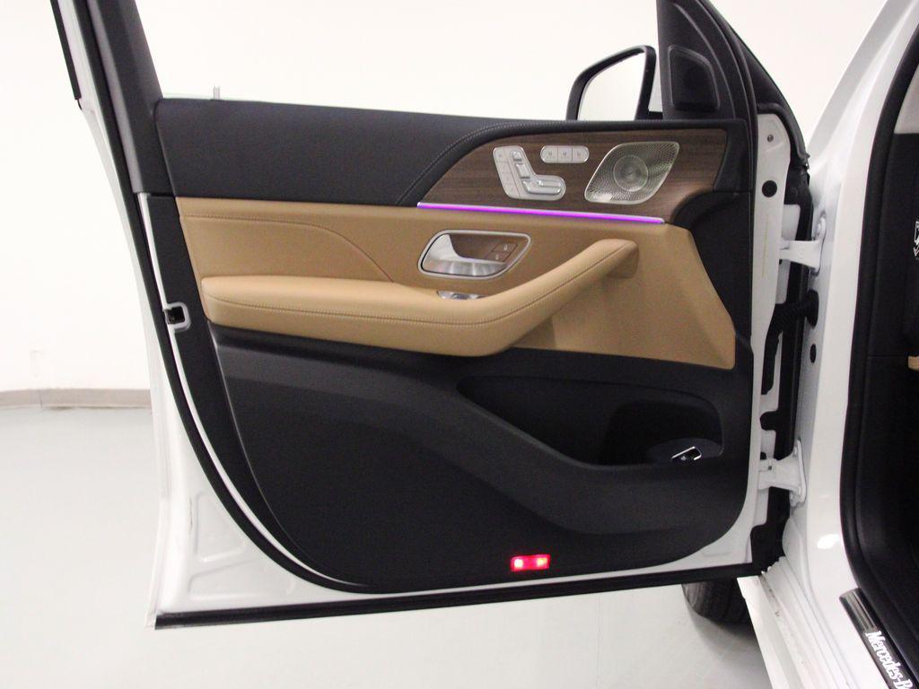 new 2026 Mercedes-Benz GLS 450 car, priced at $103,365