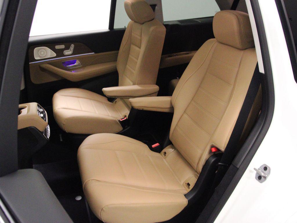 new 2026 Mercedes-Benz GLS 450 car, priced at $103,365