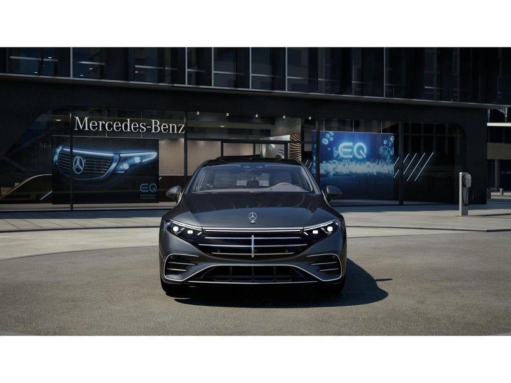 Mercedes-Benz EQS view 7