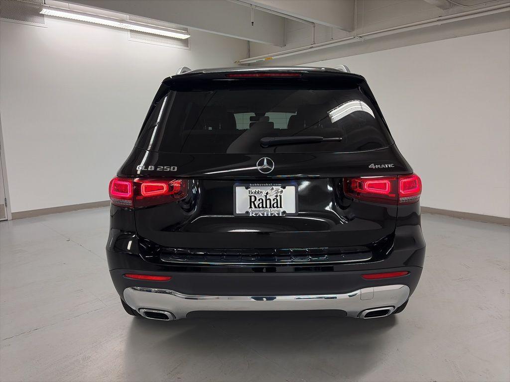 used 2023 Mercedes-Benz GLB 250 car, priced at $33,880