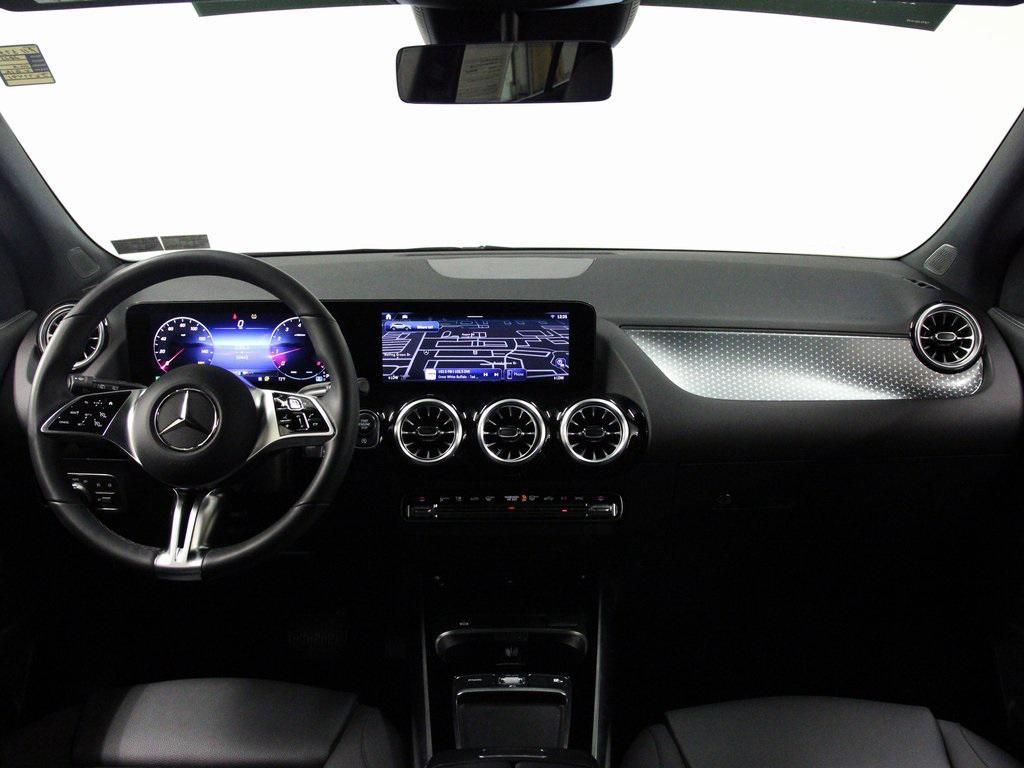 used 2025 Mercedes-Benz GLA 250 car, priced at $37,880