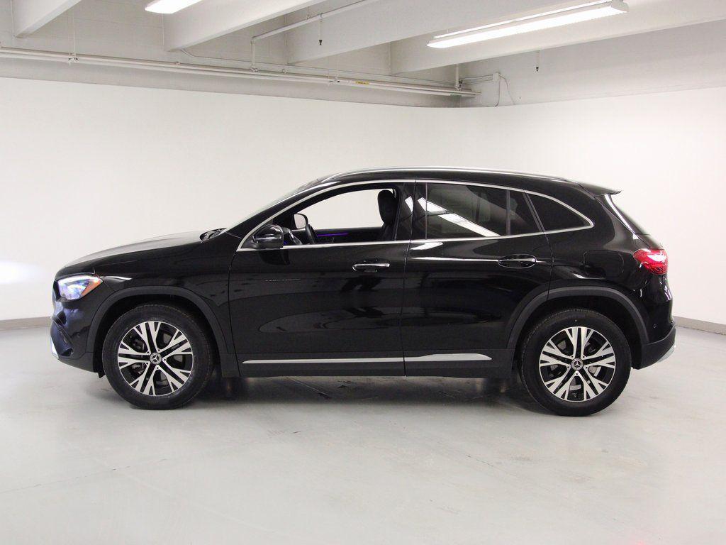 used 2025 Mercedes-Benz GLA 250 car, priced at $36,990