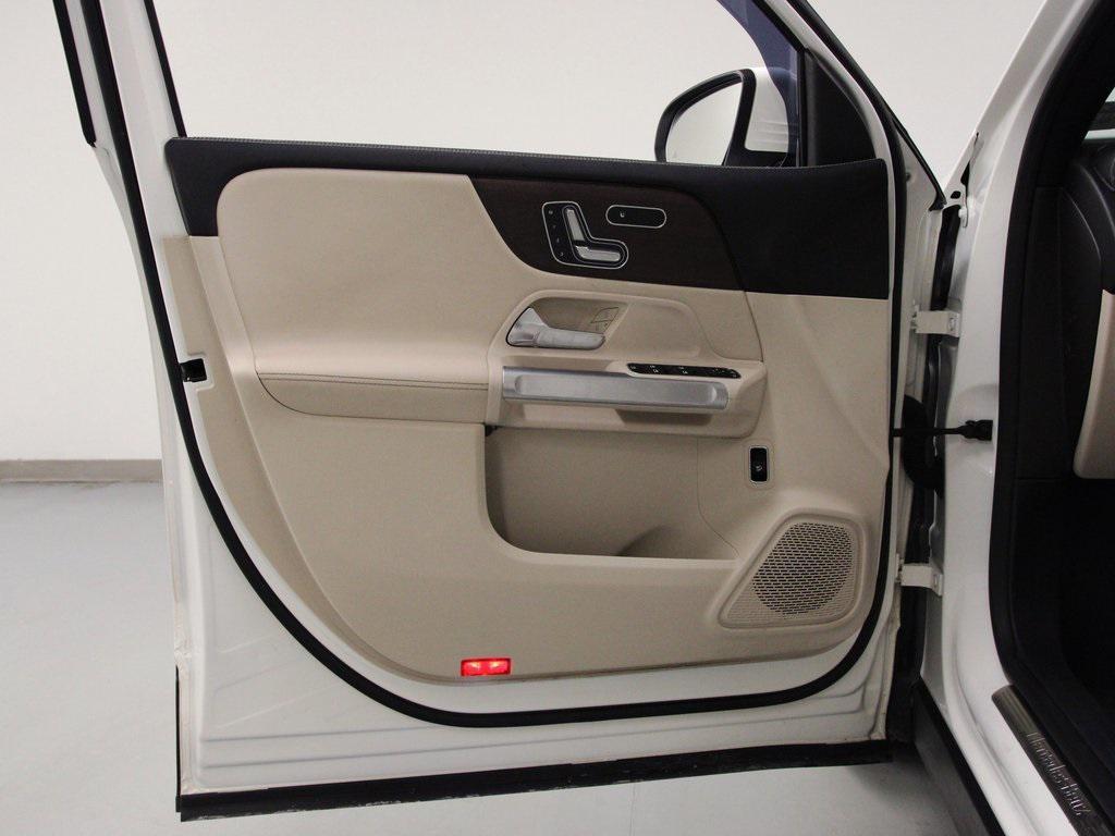 used 2021 Mercedes-Benz GLB 250 car, priced at $23,990