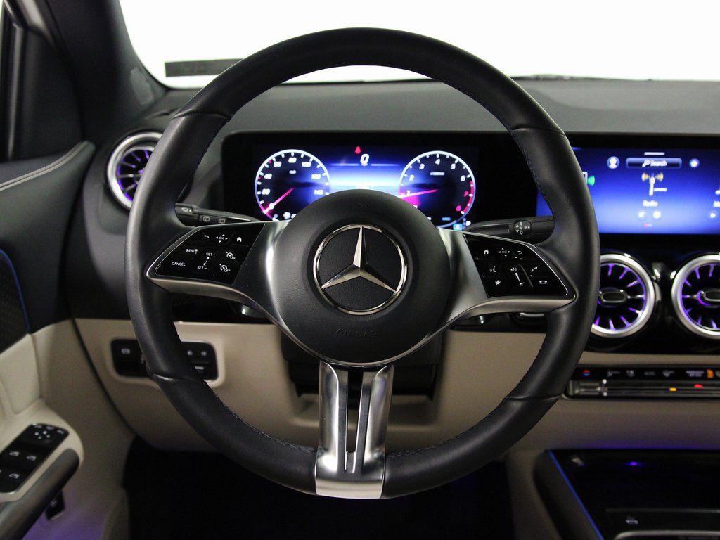 used 2025 Mercedes-Benz GLA 250 car, priced at $36,990