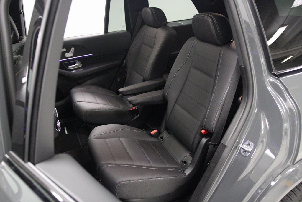 new 2026 Mercedes-Benz GLS 450 car, priced at $97,100