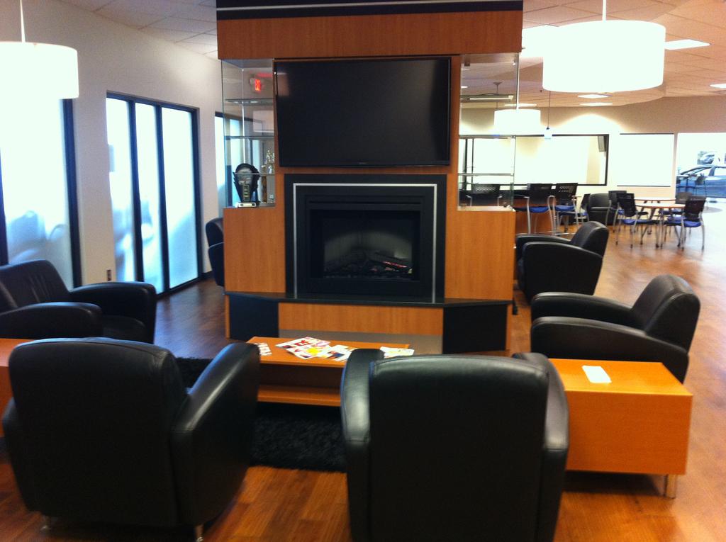 Dealership gallery photo 2