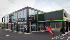 Dealership gallery photo 1