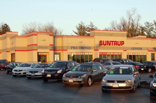 Dealership gallery photo 3