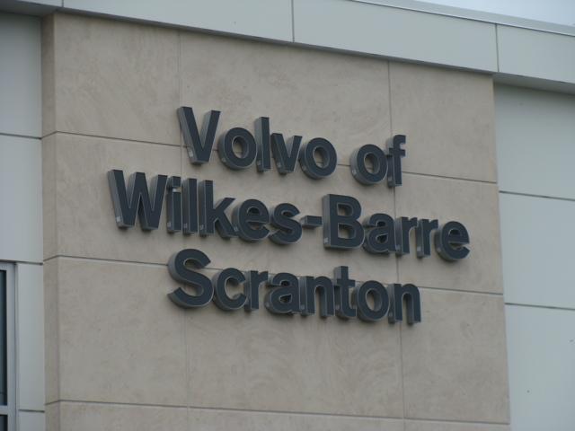 Dealership gallery photo 6