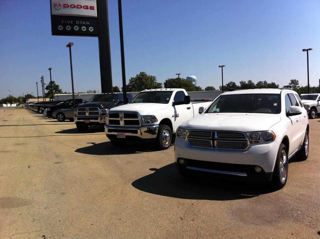 Dealership gallery photo 4