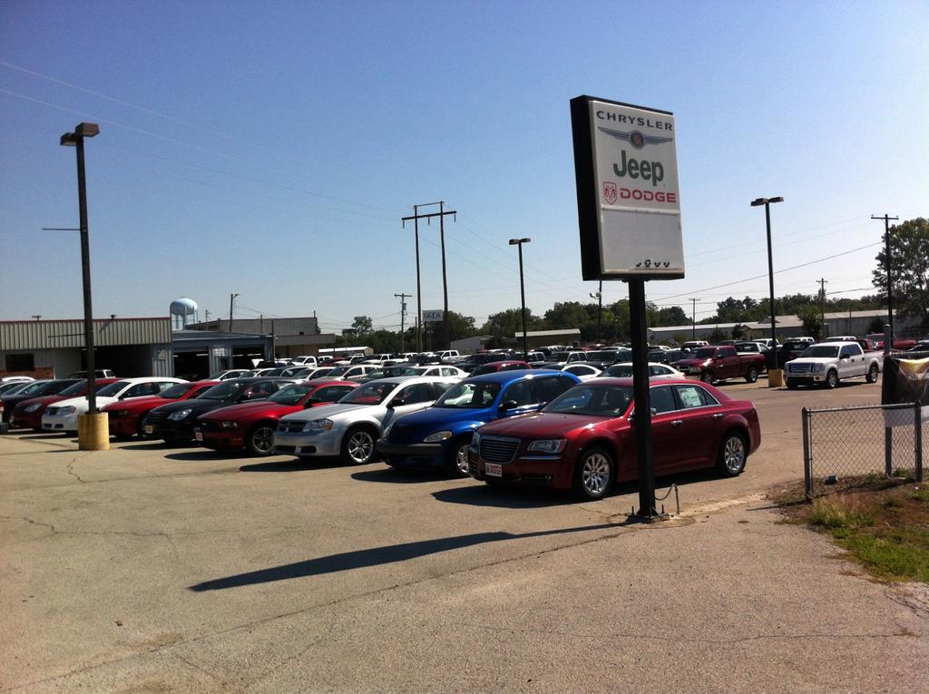 Dealership gallery photo 2