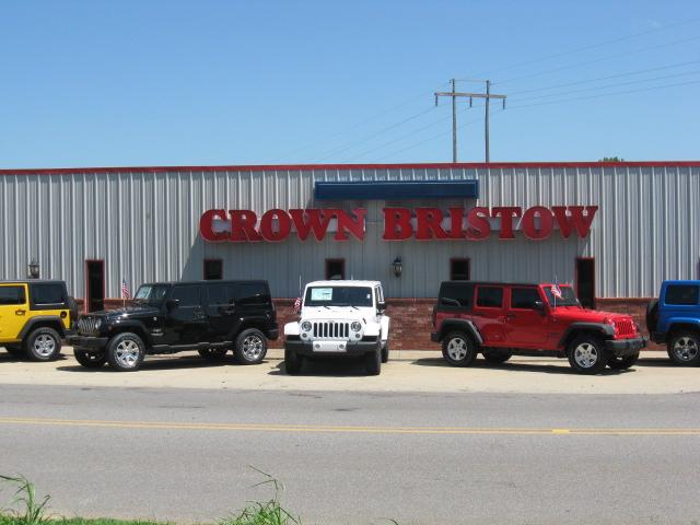 Dealership gallery photo 1