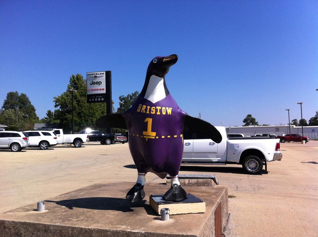 Dealership gallery photo 12