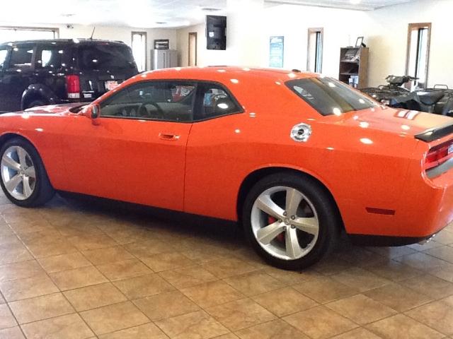 Dealership gallery photo 11