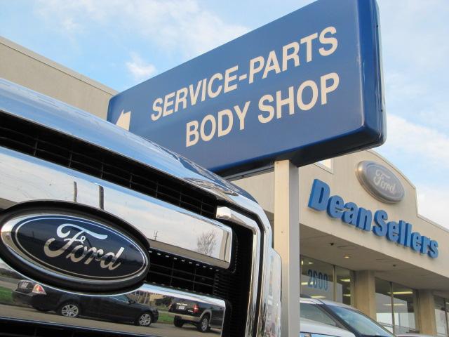 Dealership gallery photo 2