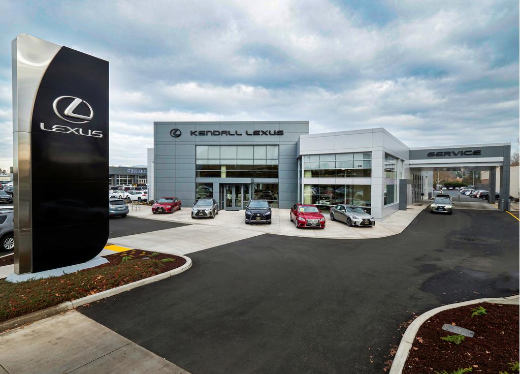 Dealership gallery photo 1