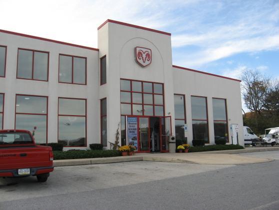 Dealership gallery photo 3