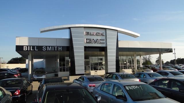 Dealership gallery photo 1