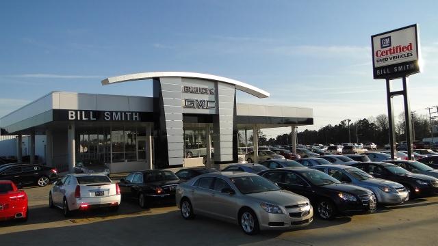 Dealership gallery photo 2