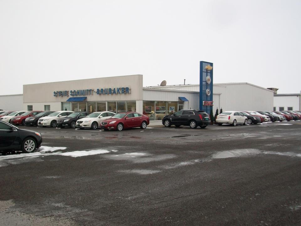 Dealership gallery photo 2