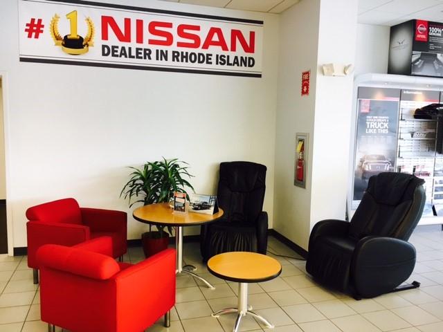 Dealership gallery photo 4