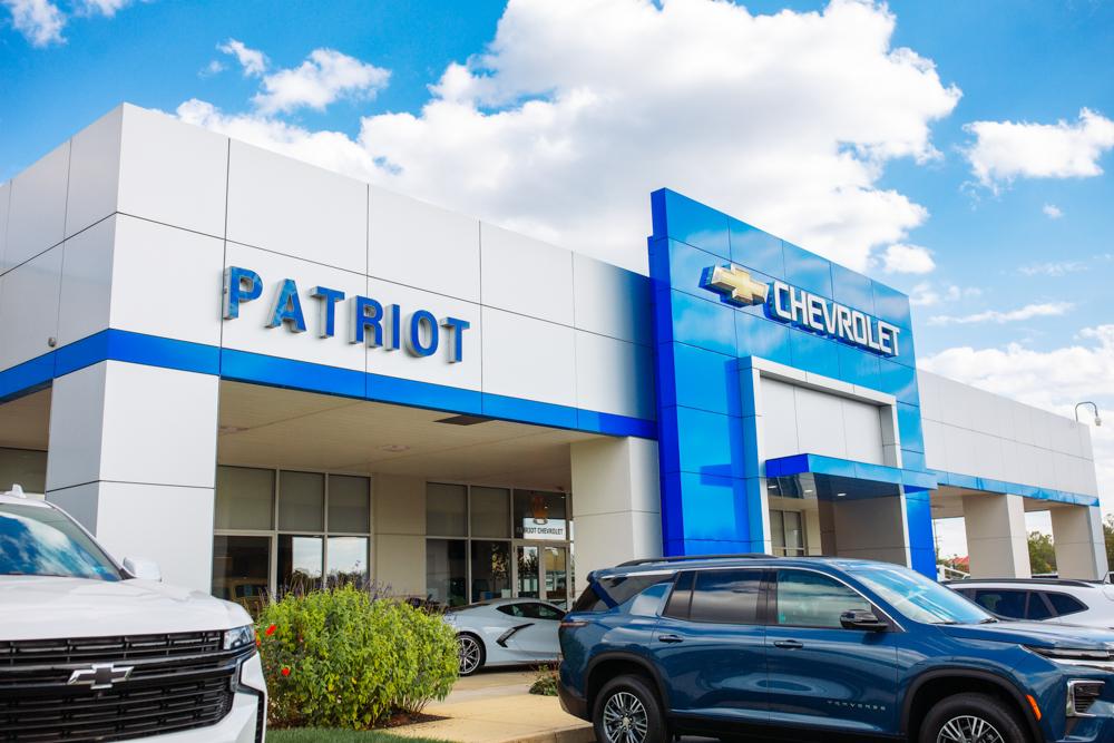 Dealership gallery photo 1