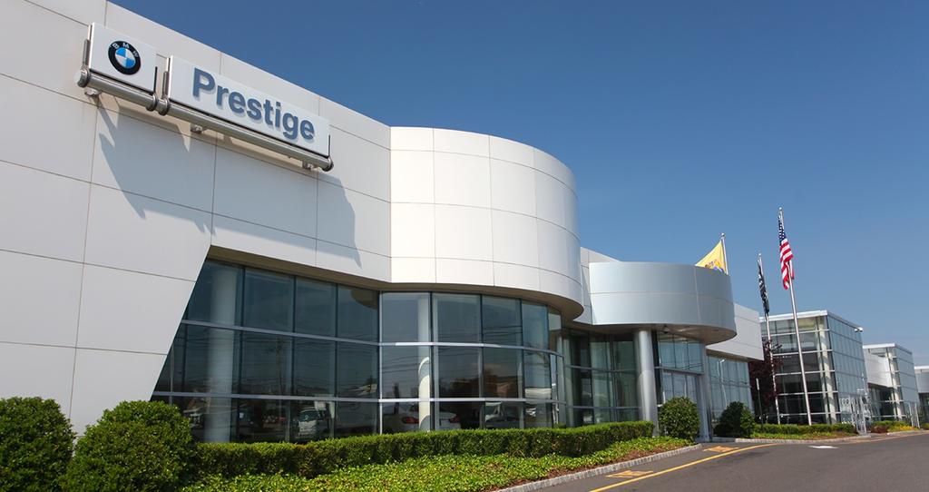 Dealership gallery photo 1