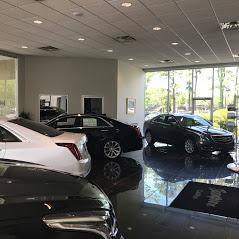 Dealership gallery photo 9