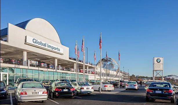 Dealership gallery photo 2