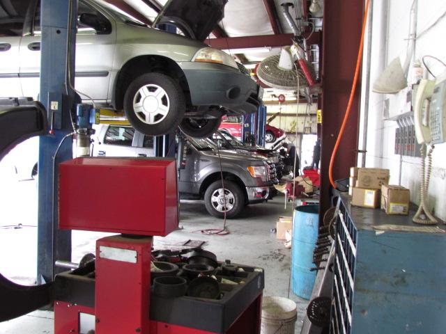 Dealership gallery photo 10