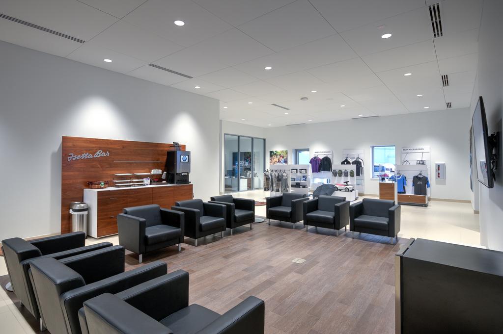Dealership gallery photo 12