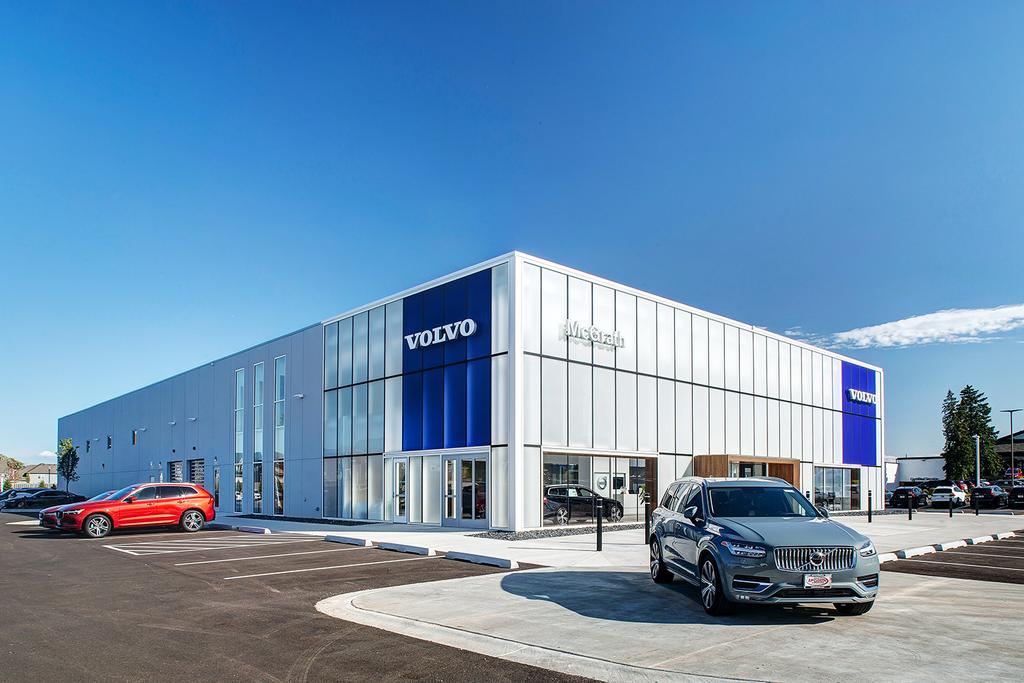 Dealership gallery photo 1