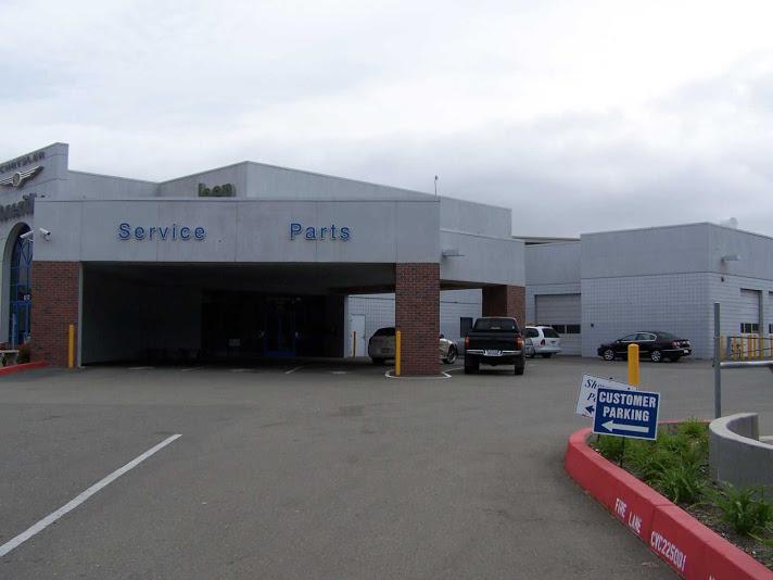 Dealership gallery photo 3