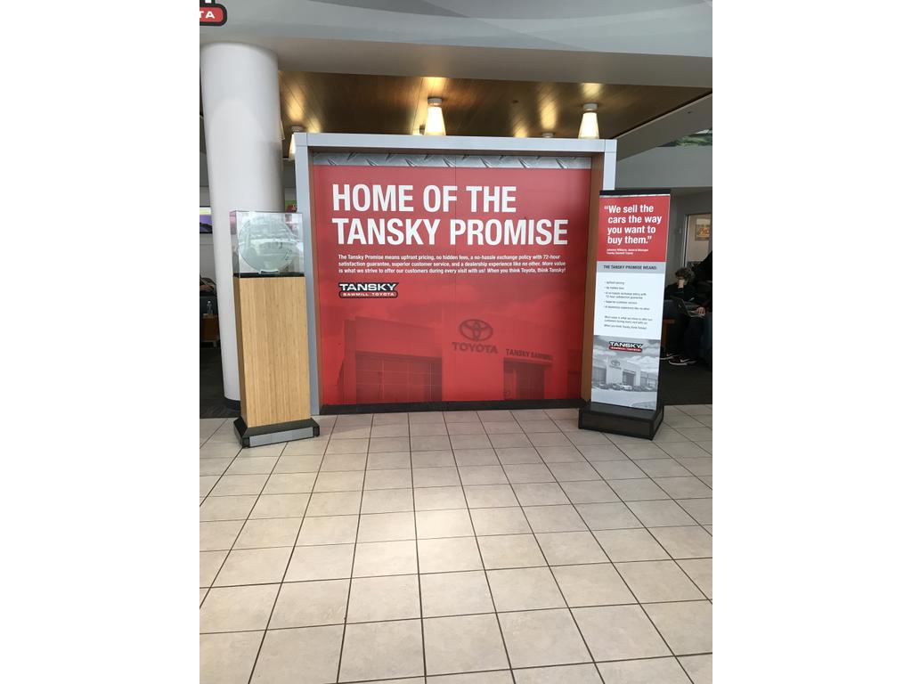 Dealership gallery photo 4